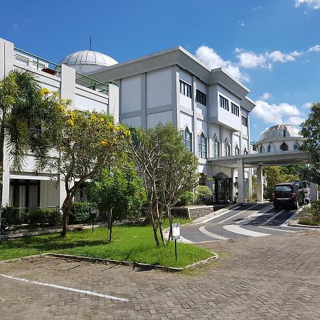 Grand Royal Taliwang Hotel 外观 照片